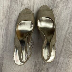 Elegant Tan Peep-Toe Women's Shoes